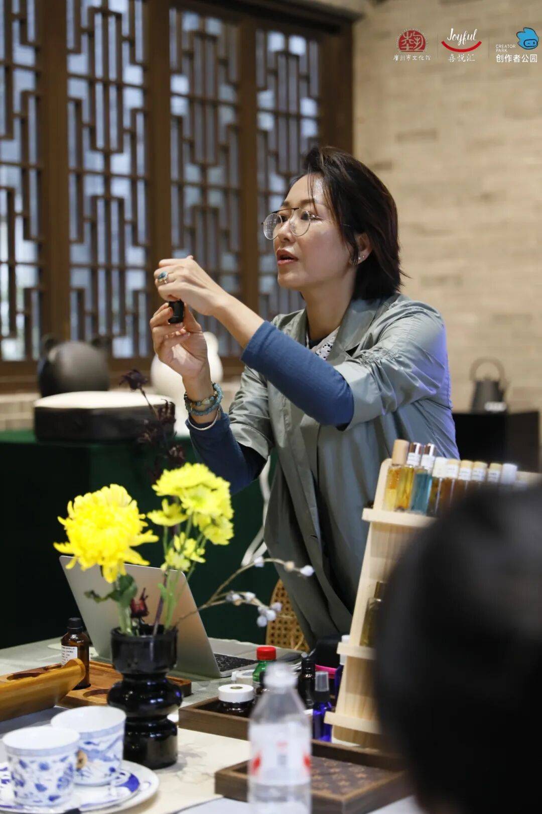 箱贴、珠绣纽扣胸针、get宋韵妆造出片绝绝子AG真人直营【报名】活动上新！DIY押花冰(图3)