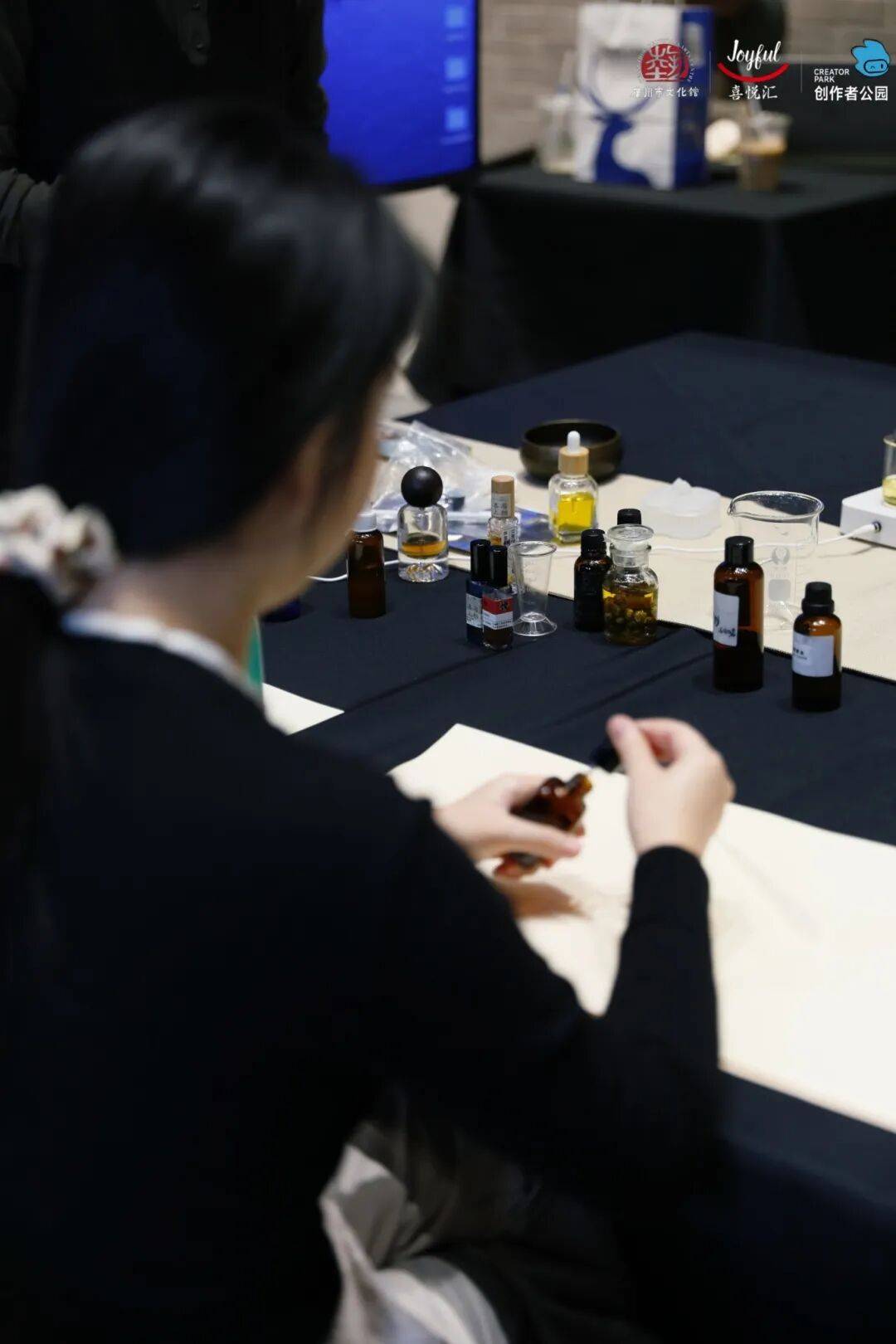 箱贴、珠绣纽扣胸针、get宋韵妆造出片绝绝子AG真人直营【报名】活动上新！DIY押花冰(图8)