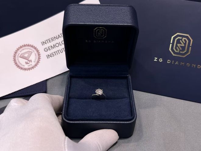 克拉被降到“白菜价”业内:风向早变了AG真人地址终于扛不住了?10万一(图2) 克拉被降到“白菜价”业内:风向早变了AG真人地址终于扛不住了?10万一(图2)